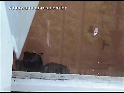 ❤️ හොර්නි මිනිසා තම පෙම්වතිය වෙනත් පිරිමි ළමයෙකු සමඟ නරඹමින්, යුවළට බාධා නොකර මගුලක් වීඩියෝවක් පටිගත කරයි ලිංගිකත්වය si.pornohammer.ru